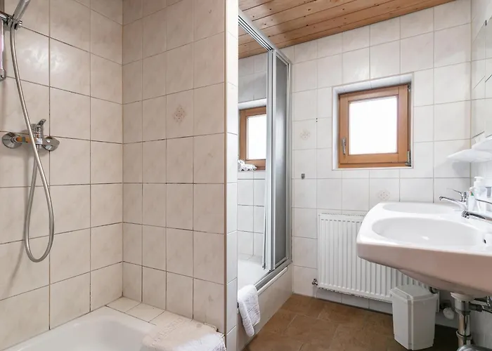 Haus Joachim 度假居 *